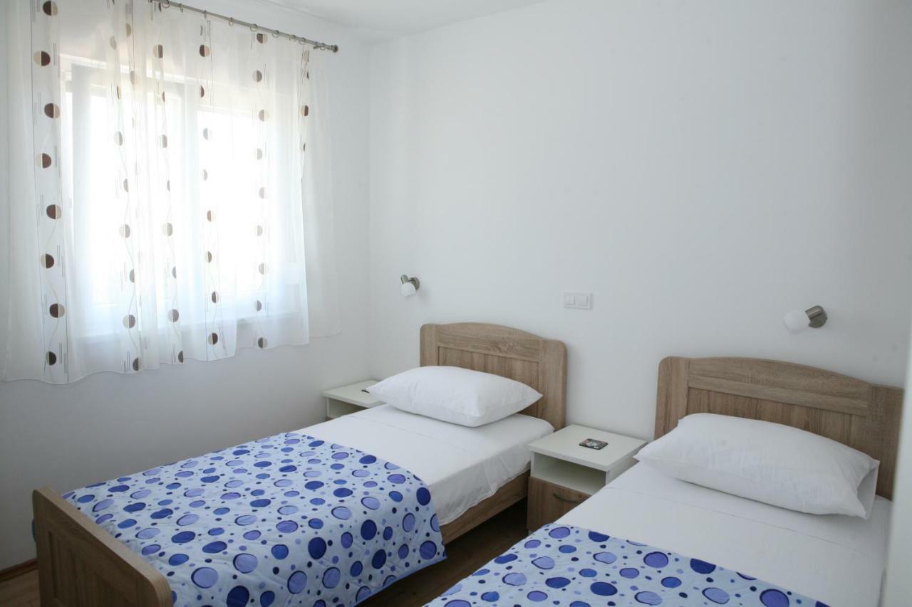 Apartment Jessica Trogir Bagian luar foto
