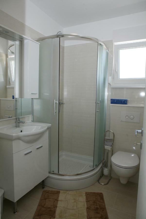 Apartment Jessica Trogir Bagian luar foto
