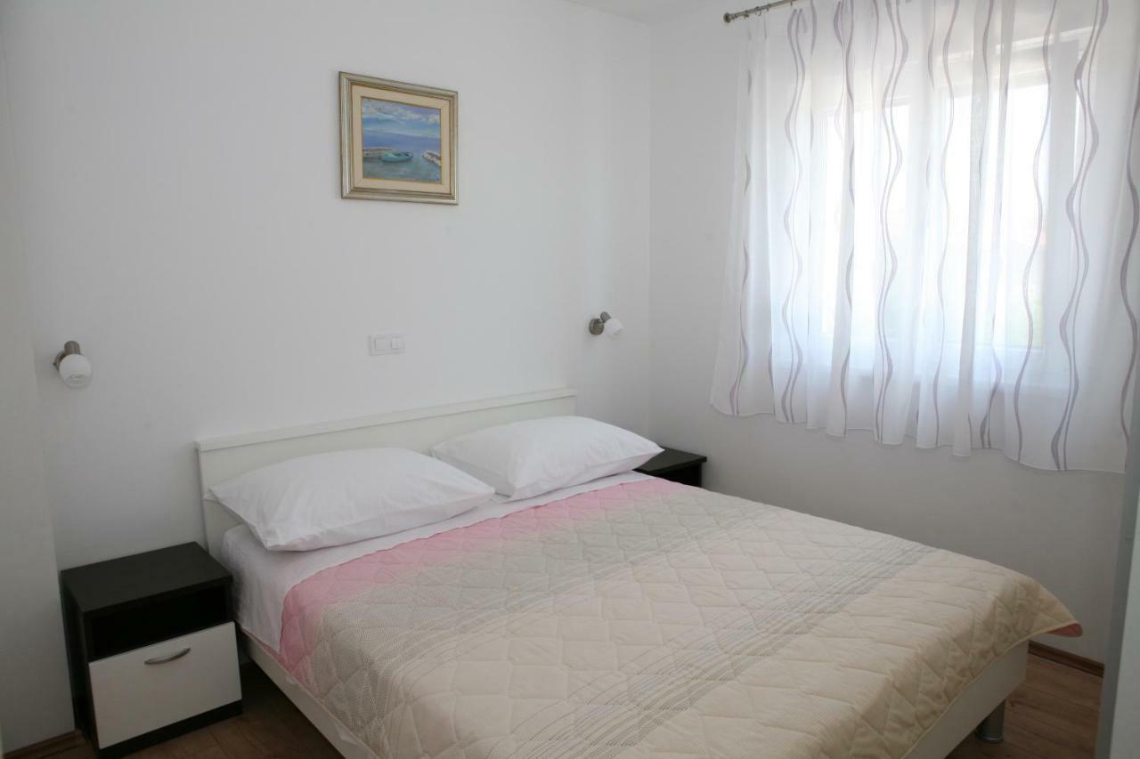 Apartment Jessica Trogir Bagian luar foto