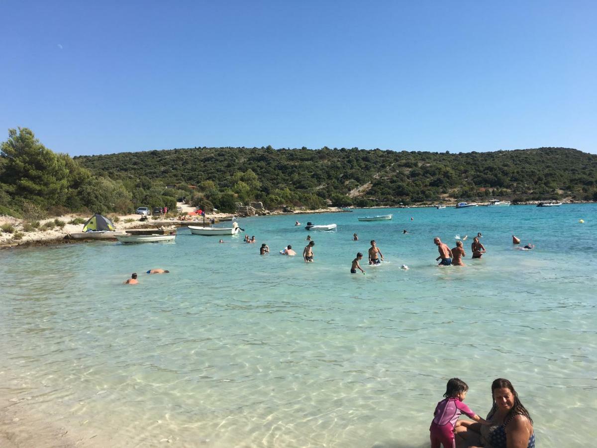 Apartment Jessica Trogir Bagian luar foto